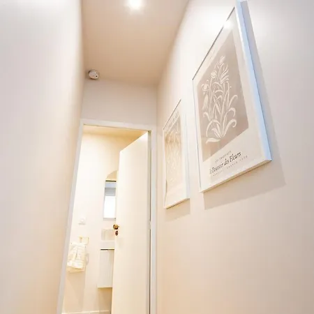 Modern Louvre * Paris